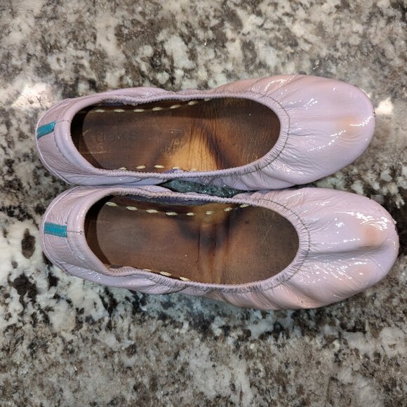 Lavender patent leather Tieks SZ 7 - Picture 5 of 7